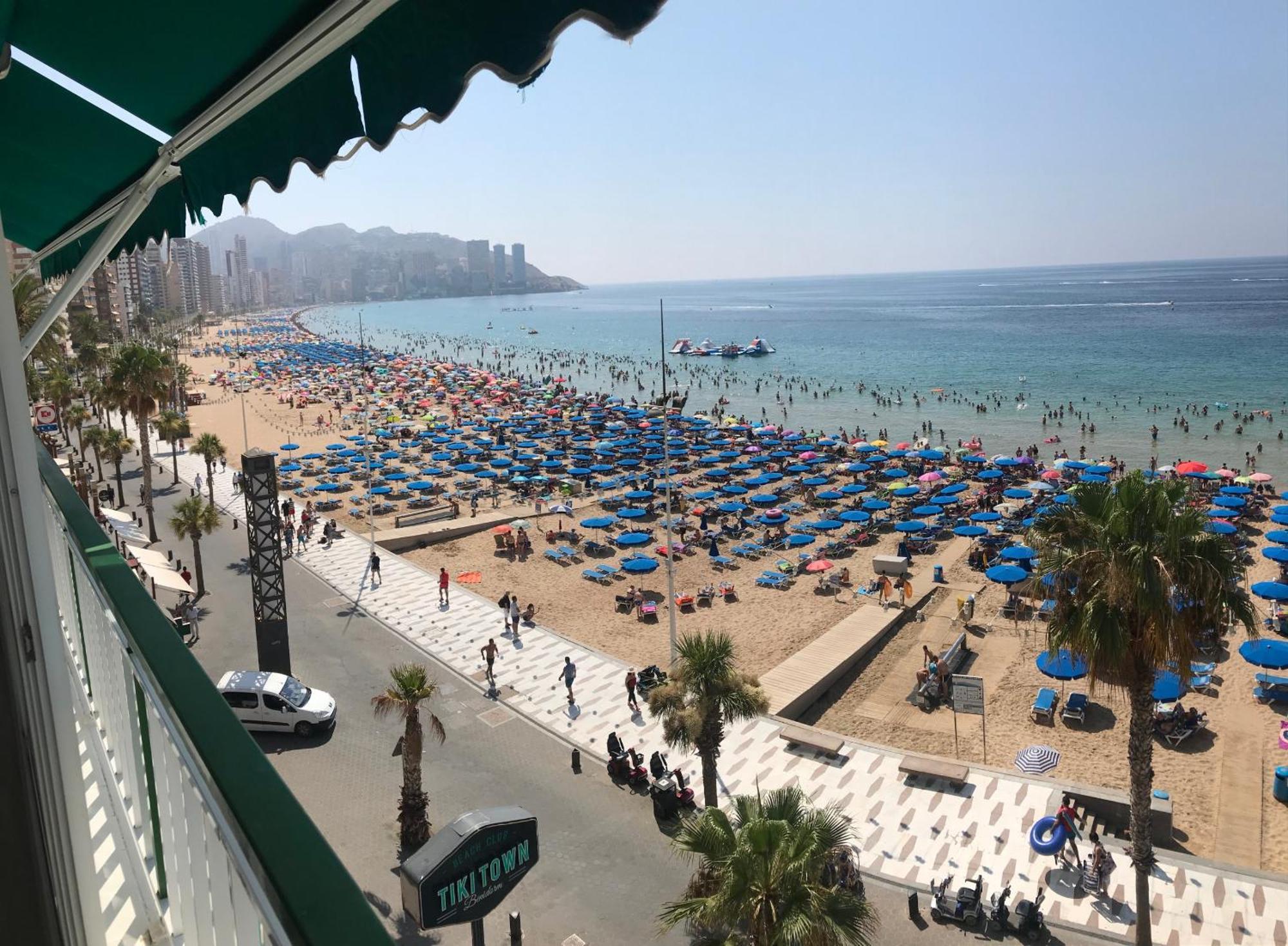 Principado Levante Blueline Benidorm Luaran gambar